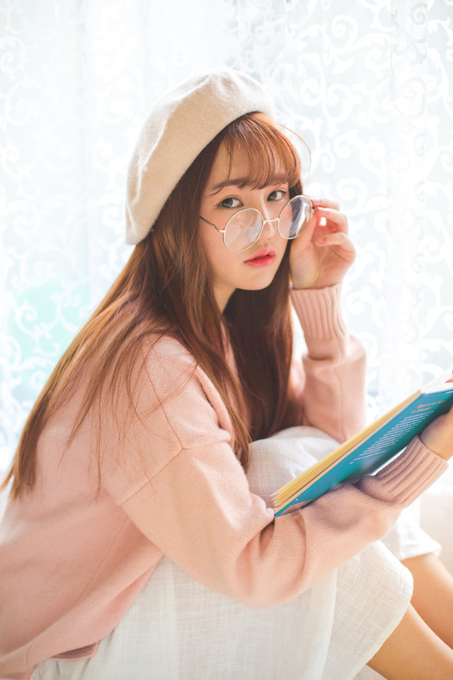 孤雪散旧庭